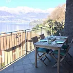 Riflessi Di *