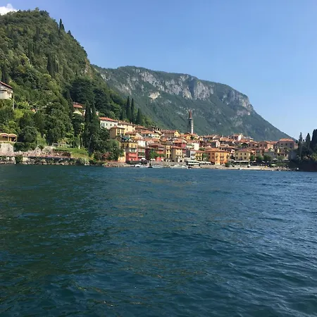 Riflessi Di Apartmán Dorio